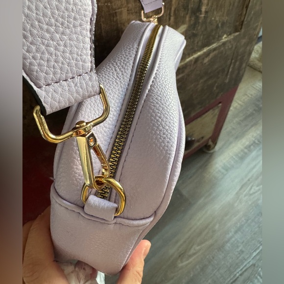 CROSS BODY TRUE LAVENDER BAG  NO NAME BRAND - Picture 5 of 11